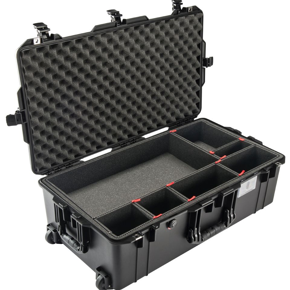 Peli™ Air 1615